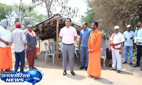 Jangaon Collector खरीद में देरी से नाराज़: वानापर्थी के अधिकारियों को चेतावनी Jangaon Collector खरीद में देरी से नाराज़: वानापर्थी के अधिकारियों को चेतावनी