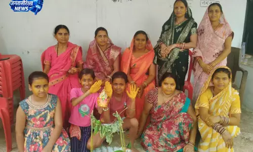 गुड्डे-गुड़ियों का विवाह हुआ, बने पति-पत्नी, अक्षय तृतीया मनाया गया गुड्डे-गुड़ियों का विवाह हुआ, बने पति-पत्नी, अक्षय तृतीया मनाया गया