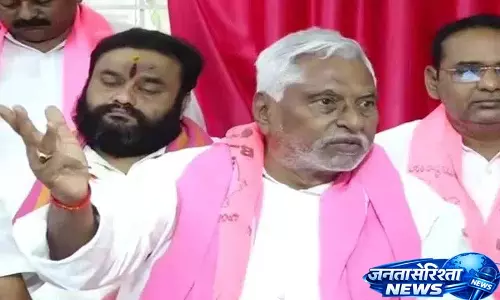 Jeevan Reddy: केसीआर की काबिलियत की वजह से रेवंत रेड्डी सीएम बने Jeevan Reddy: केसीआर की काबिलियत की वजह से रेवंत रेड्डी सीएम बने