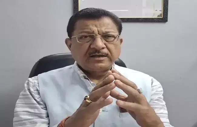 Dehradun: मदरसा बोर्ड भंग निर्णय पर धस्माना का तीखा बयान Dehradun: मदरसा बोर्ड भंग निर्णय पर धस्माना का तीखा बयान
