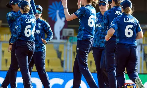 England महिला टीम चयन को लेकर कोच का बयान England महिला टीम चयन को लेकर कोच का बयान