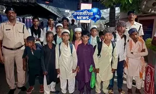 Odisha: यातायात सुरक्षा और चौकसी से बच्चों की जान बची Odisha: यातायात सुरक्षा और चौकसी से बच्चों की जान बची