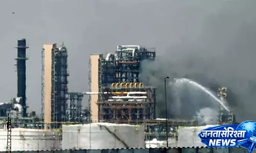 HPCL ने राजस्थान रिफाइनरी में आग लगने का कारण हाइड्रोकार्बन का लीकेज पाया HPCL ने राजस्थान रिफाइनरी में आग लगने का कारण हाइड्रोकार्बन का लीकेज पाया