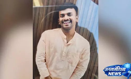 Bengaluru: गर्लफ्रेंड ने बांधकर, आंखों पर पट्टी बांधकर आदमी को जिंदा जलाया Bengaluru: गर्लफ्रेंड ने बांधकर, आंखों पर पट्टी बांधकर आदमी को जिंदा जलाया