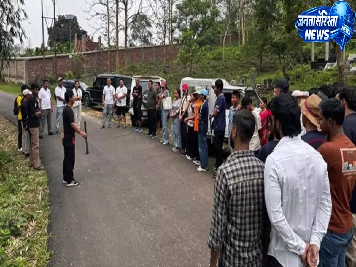 ICFAI University नागालैंड ने सोविमा कब्रिस्तान में सफाई अभियान चलाया ICFAI University नागालैंड ने सोविमा कब्रिस्तान में सफाई अभियान चलाया