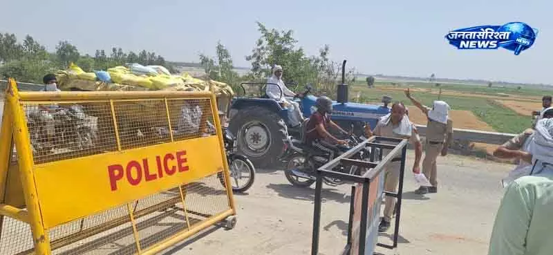 Haryana बॉर्डर पर यूपी से आ रहा गेहूं रोका, किसानों ने सवाल उठाए Haryana बॉर्डर पर यूपी से आ रहा गेहूं रोका, किसानों ने सवाल उठाए
