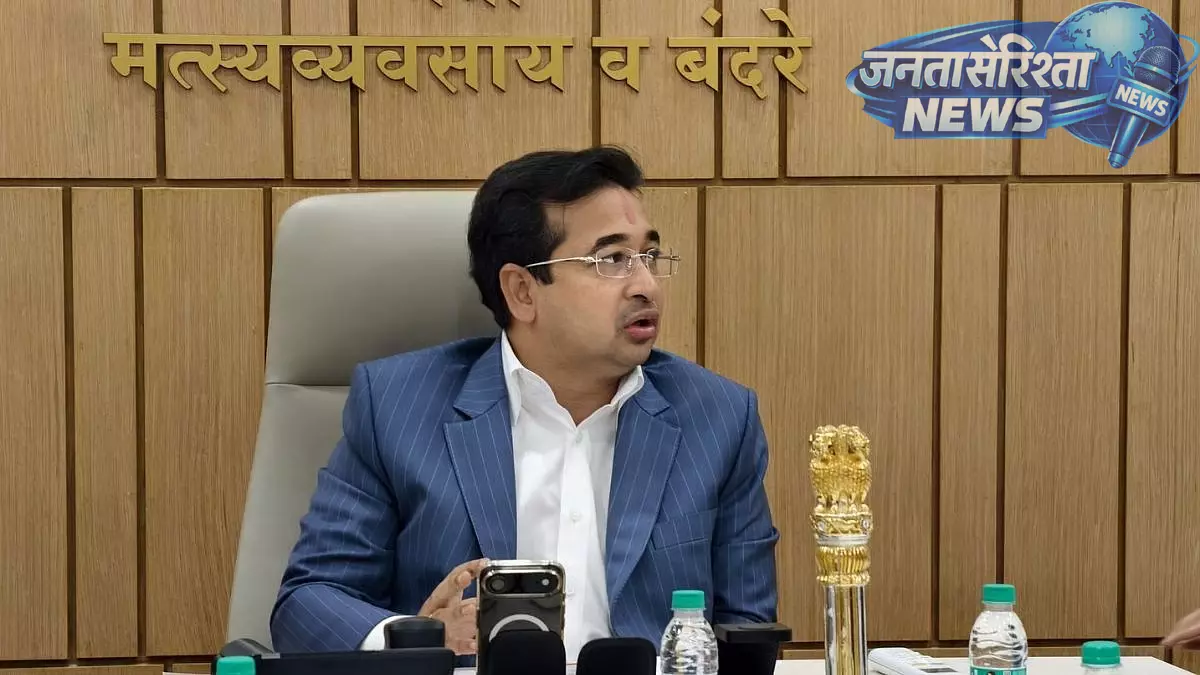Kolhapur : फिश मार्केट प्रोजेक्ट को मंजूरी, नितेश राणे ने तेज़ कार्यवाही के दिए निर्देश Kolhapur : फिश मार्केट प्रोजेक्ट को मंजूरी, नितेश राणे ने तेज़ कार्यवाही के दिए निर्देश