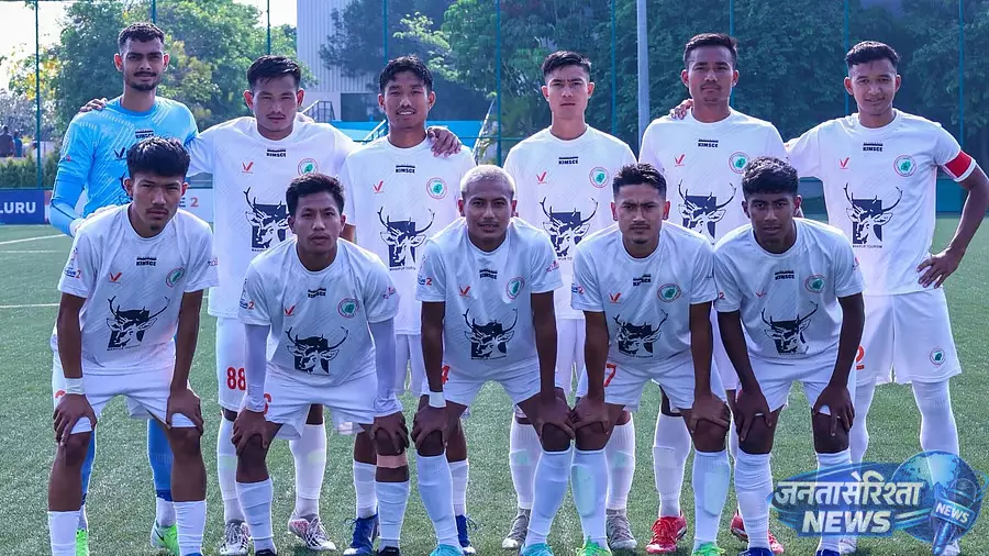 Manipur की फुटबॉल टीम अशांति बढ़ने से बिखर गई Manipur की फुटबॉल टीम अशांति बढ़ने से बिखर गई