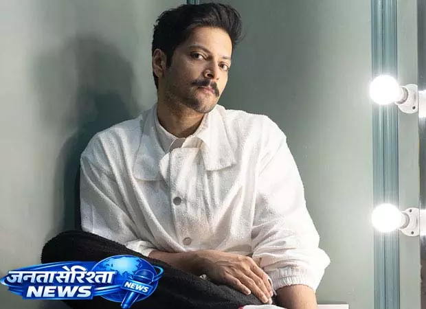 Ali Fazal ने 2026 की फिल्मों में एक्शन और रोमांस के बीच तालमेल बिठाने पर बात की Ali Fazal ने 2026 की फिल्मों में एक्शन और रोमांस के बीच तालमेल बिठाने पर बात की