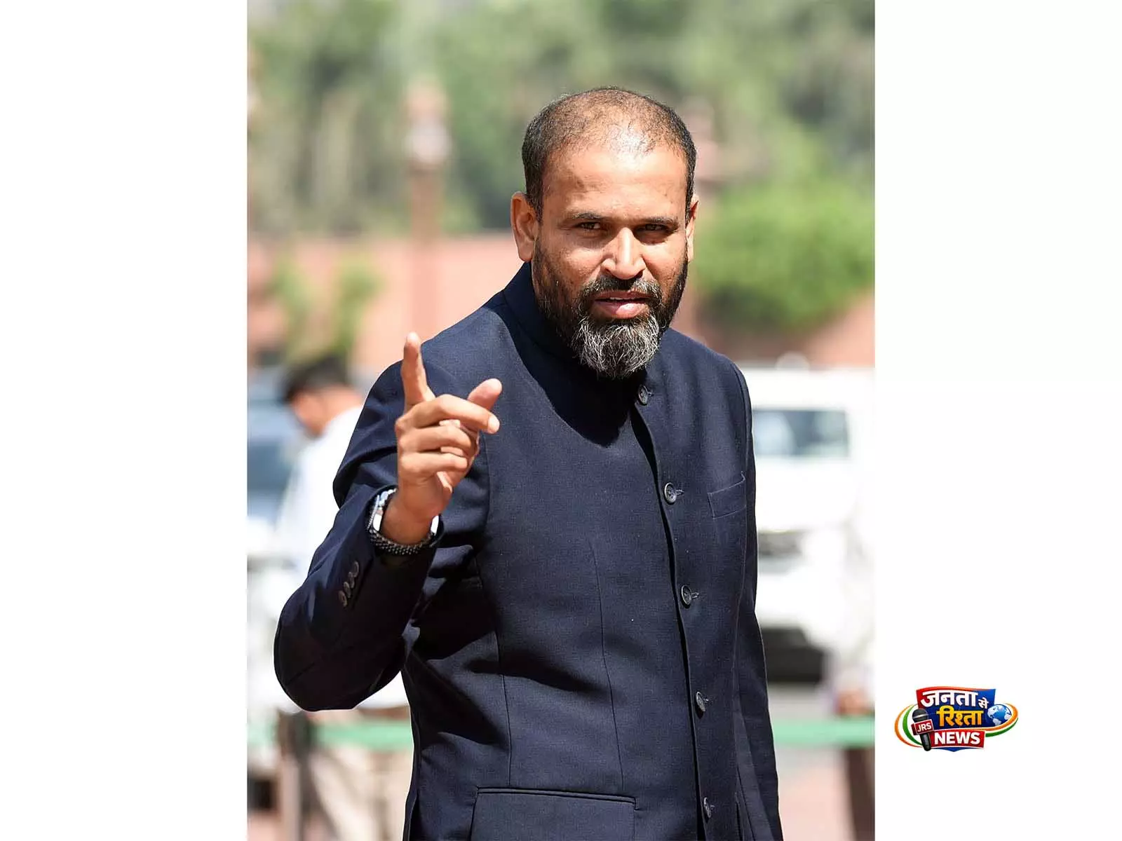 Maharashtra: पुलिस ने कथित मारपीट के मामले में टीएमसी सांसद यूसुफ पठान के रिश्तेदारों को गिरफ्तार किया Maharashtra: पुलिस ने कथित मारपीट के मामले में टीएमसी सांसद यूसुफ पठान के रिश्तेदारों को गिरफ्तार किया