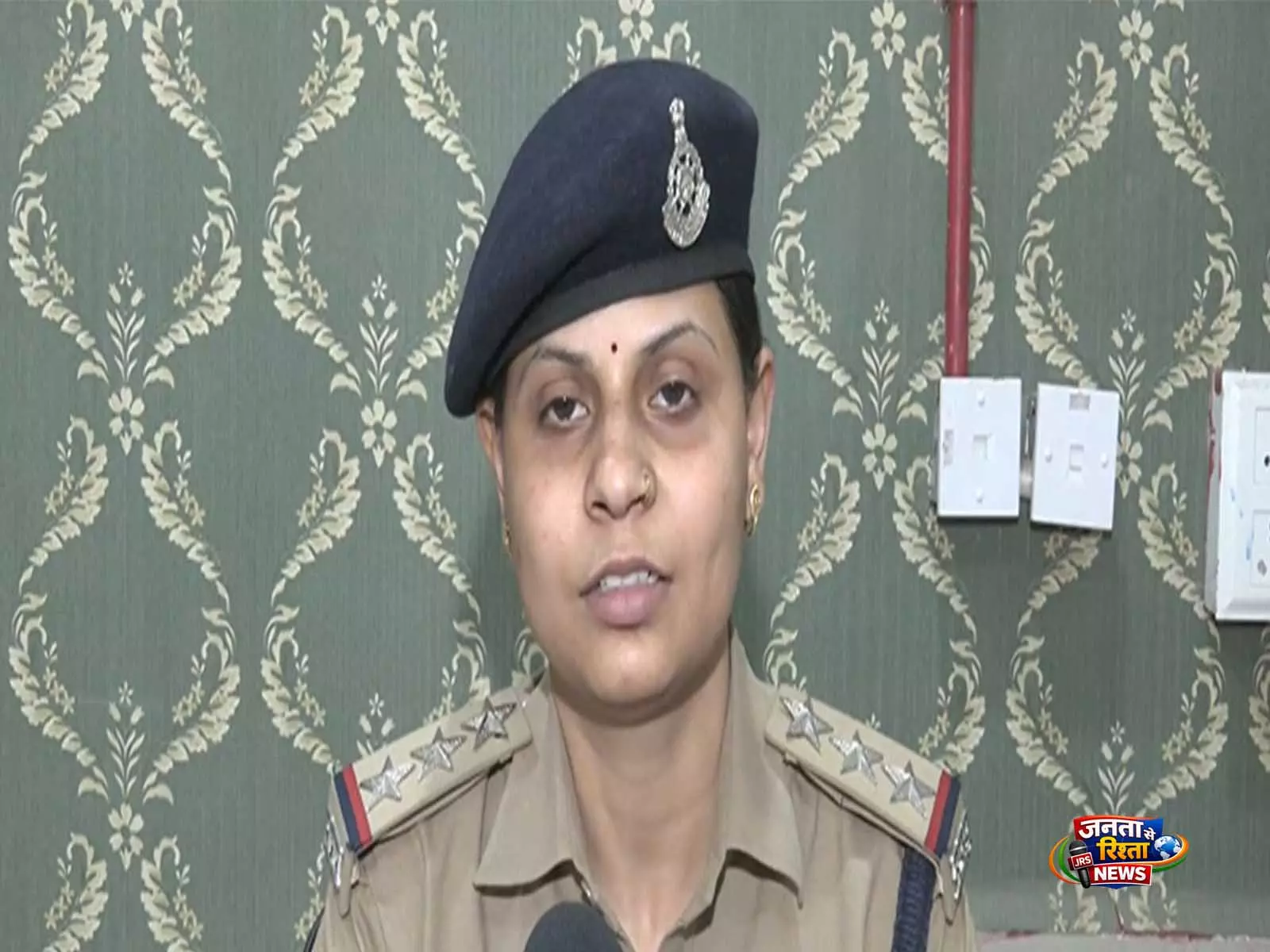 ग्वालियर में खाने के सामान बेचने वालों पर हमला करने के आरोप में 6 GRP कर्मियों को सस्पेंड किया गया ग्वालियर में खाने के सामान बेचने वालों पर हमला करने के आरोप में 6 GRP कर्मियों को सस्पेंड किया गया