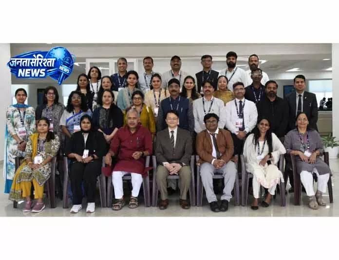 IIM Jammu ने 18वें बैच का लीडरशिप ट्रेनिंग प्रोग्राम शुरू किया IIM Jammu ने 18वें बैच का लीडरशिप ट्रेनिंग प्रोग्राम शुरू किया