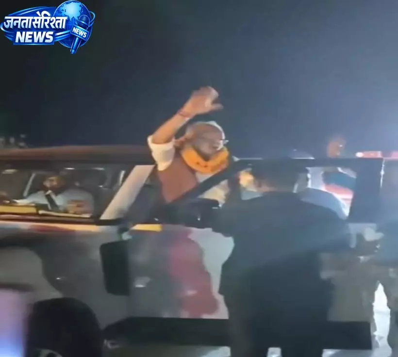 सरगुजा में सांसद बृजमोहन अग्रवाल का भव्य स्वागत, रैली और आतिशबाजी से गूंजा पूरा शहर सरगुजा में सांसद बृजमोहन अग्रवाल का भव्य स्वागत, रैली और आतिशबाजी से गूंजा पूरा शहर