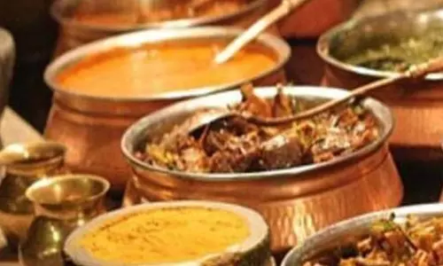 दावत में शामिल मेहमान फूड प्वाइजनिंग के शिकार, एक की मौत से खुशियों के बीच मातम दावत में शामिल मेहमान फूड प्वाइजनिंग के शिकार, एक की मौत से खुशियों के बीच मातम
