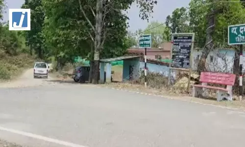 यूट्यूब वाला गांव सुर्खियों में है... यूट्यूब वाला गांव सुर्खियों में है...