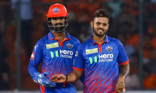 नीतीश राणा से 4 ओवर गेंदबाजी करवाना समझ से परे, आरोन फिंच ने अक्षर पटेल के फैसले पर उठाए सवाल