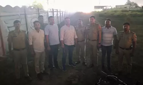 दादरी में पुलिस मुठभेड़: लूट-छिनैती का वांछित अभियुक्त गिरफ्तार दादरी में पुलिस मुठभेड़: लूट-छिनैती का वांछित अभियुक्त गिरफ्तार