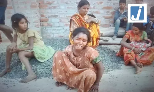 हाथियों के हमले में दो की मौत, गजराज मचा रहे उत्पात... हाथियों के हमले में दो की मौत, गजराज मचा रहे उत्पात...