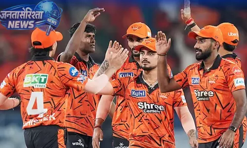 IPL 2026: सनराइजर्स हैदराबाद की बड़ी जीत, दिल्ली कैपिटल्स को 47 रन से हराया IPL 2026: सनराइजर्स हैदराबाद की बड़ी जीत, दिल्ली कैपिटल्स को 47 रन से हराया