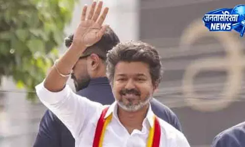 TVK चीफ का आखिरी कैंपेन: विरोधियों पर निशाना, वोटिंग बढ़ाने की अपील