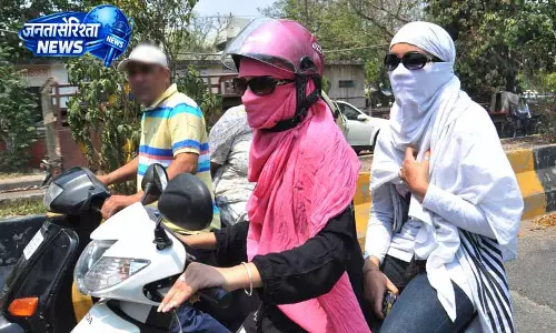 भीषण गर्मी के बीच Jalandhar के ग्रामीण इलाकों में लंबी बिजली कटौती भीषण गर्मी के बीच Jalandhar के ग्रामीण इलाकों में लंबी बिजली कटौती