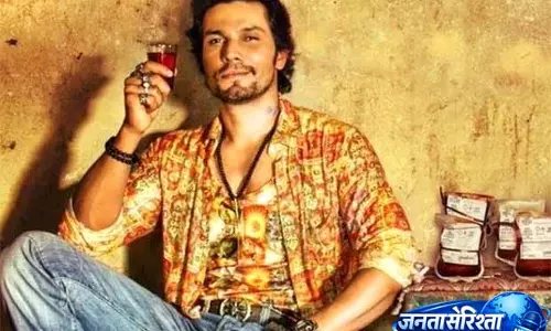 रणदीप हुड्डा ने थ्रोबैक डायलॉग ट्रिब्यूट के साथ Laal Rang के 10 साल पूरे होने का जश्न मनाया रणदीप हुड्डा ने थ्रोबैक डायलॉग ट्रिब्यूट के साथ Laal Rang के 10 साल पूरे होने का जश्न मनाया