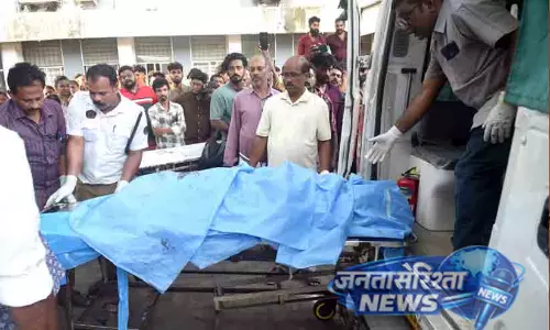 Thrissur पटाखा फैक्ट्री हादसा: 13 मौतें, 8 शव परिजनों को सौंपे गए