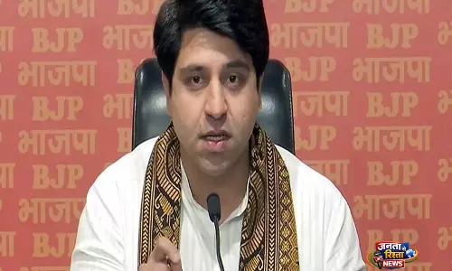 Shehzad Poonawalla का खड़गे के बयान पर हमला Shehzad Poonawalla का खड़गे के बयान पर हमला