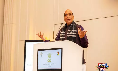 पश्चिम एशिया में शांति प्रयासों पर Defense Minister राजनाथ सिंह, भारत के दृष्टिकोण पर डाला प्रकाश