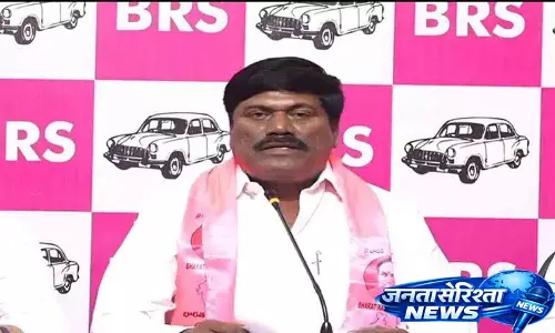 पूर्व MLA पेड्डी सुदर्शन रेड्डी ने कांग्रेस पर लोन के लिए मार्कफेड को गिरवी रखने का आरोप लगाया