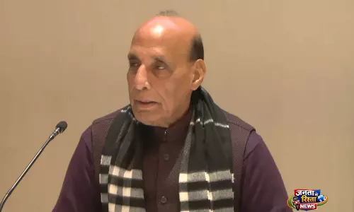 रक्षा मंत्री राजनाथ सिंह ने स्ट्रेट ऑफ Hormuz कूटनीति में भारत की भूमिका की सराहना की रक्षा मंत्री राजनाथ सिंह ने स्ट्रेट ऑफ Hormuz कूटनीति में भारत की भूमिका की सराहना की