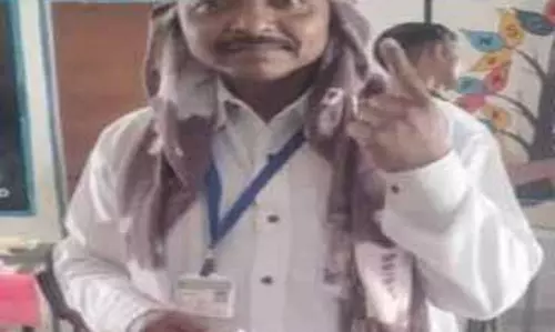 सुसाइड नोट लिखकर शिक्षक ने दी जान