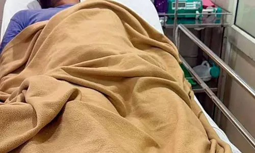 Ludhiana: शादी में दो गुटों के बीच झड़प, 4 घायल Ludhiana: शादी में दो गुटों के बीच झड़प, 4 घायल