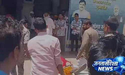 Sheopur के पास ट्रैक्टर-ट्रॉली पलटने से एक की मौत, 12 से ज़्यादा घायल