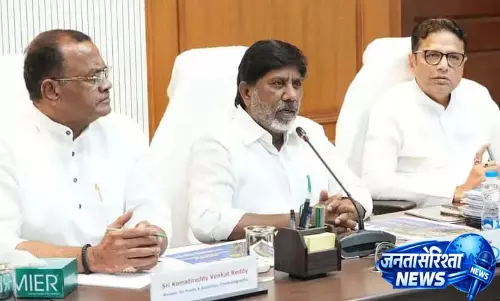 Telangana में सड़क विकास के लिए सरकार ने 98,000 करोड़ रुपये मंजूर किए
