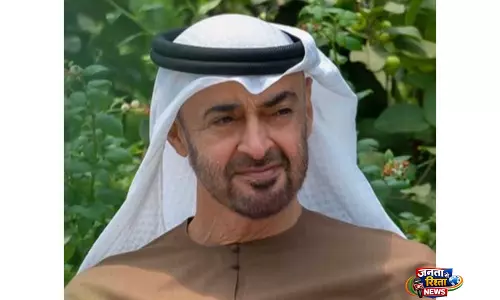 UAE और सिएरा लियोन के राष्ट्रपतियों ने द्विपक्षीय संबंधों और क्षेत्रीय घटनाक्रमों पर चर्चा के लिए मुलाक़ात की
