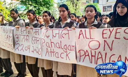 एक साल बाद, Pahalgam में हिम्मत और इरादे के साथ सब ठीक हो रहा एक साल बाद, Pahalgam में हिम्मत और इरादे के साथ सब ठीक हो रहा