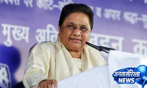 Lucknow: मायावती ने महिला आरक्षण पर बीएसपी का रुख दोहराया, विरोध प्रदर्शनों पर रोक लगाई Lucknow: मायावती ने महिला आरक्षण पर बीएसपी का रुख दोहराया, विरोध प्रदर्शनों पर रोक लगाई