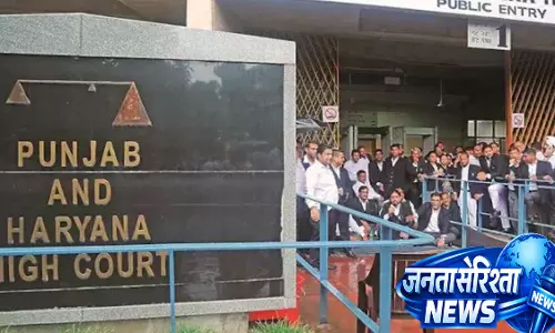 Punjab के बेअदबी विरोधी कानून को हाई कोर्ट में चुनौती, संवैधानिक वैधता पर सवाल Punjab के बेअदबी विरोधी कानून को हाई कोर्ट में चुनौती, संवैधानिक वैधता पर सवाल
