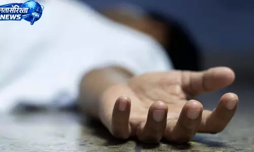 CG: NH-30 पर भीषण हादसा, दो युवकों की दर्दनाक मौत CG: NH-30 पर भीषण हादसा, दो युवकों की दर्दनाक मौत
