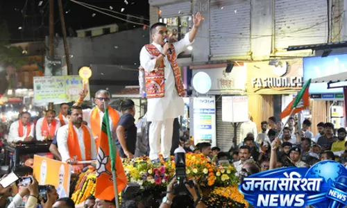 गुजरात में अपराधियों की अवैध संपत्तियों पर चल रहा सीएम का बुलडोजर: डिप्टी सीएम