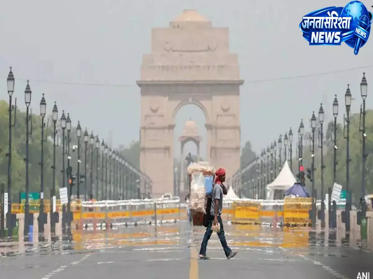 IMD का येलो अलर्ट: दिल्ली में 43°C तापमान, पूरे भारत में हीटवेव की चपेट में तेज़ी IMD का येलो अलर्ट: दिल्ली में 43°C तापमान, पूरे भारत में हीटवेव की चपेट में तेज़ी