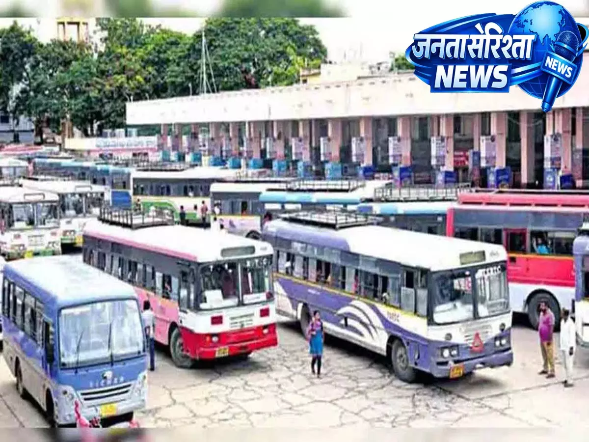 Hyderabad: RTC हड़ताल के बीच महिलाओं और छात्रों को मुश्किलों का सामना करना पड़ रहा Hyderabad: RTC हड़ताल के बीच महिलाओं और छात्रों को मुश्किलों का सामना करना पड़ रहा