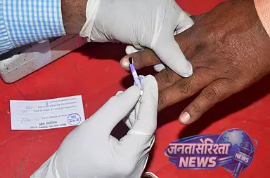 चुनाव के दिन पेड छुट्टी अनिवार्य, शिकायतों के लिए Chennai में कंट्रोल रूम स्थापित चुनाव के दिन पेड छुट्टी अनिवार्य, शिकायतों के लिए Chennai में कंट्रोल रूम स्थापित