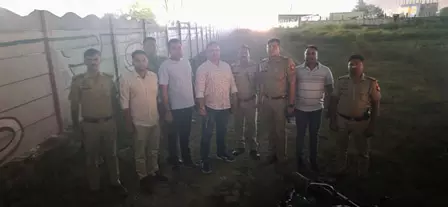 दादरी में पुलिस मुठभेड़: लूट-छिनैती का वांछित अभियुक्त गिरफ्तार दादरी में पुलिस मुठभेड़: लूट-छिनैती का वांछित अभियुक्त गिरफ्तार
