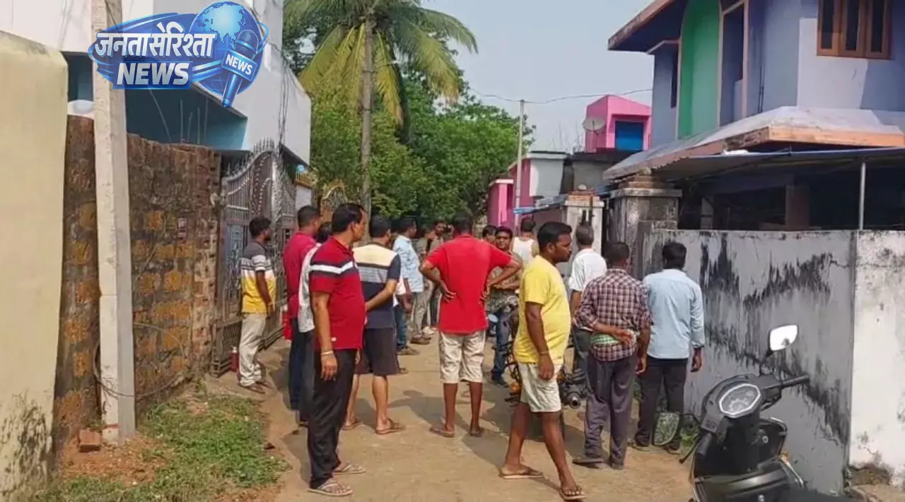Odisha : जनगणना टीम पर हमला, दो महिलाओं समेत चार कर्मचारी घायल; आरोपी हिरासत में Odisha : जनगणना टीम पर हमला, दो महिलाओं समेत चार कर्मचारी घायल; आरोपी हिरासत में