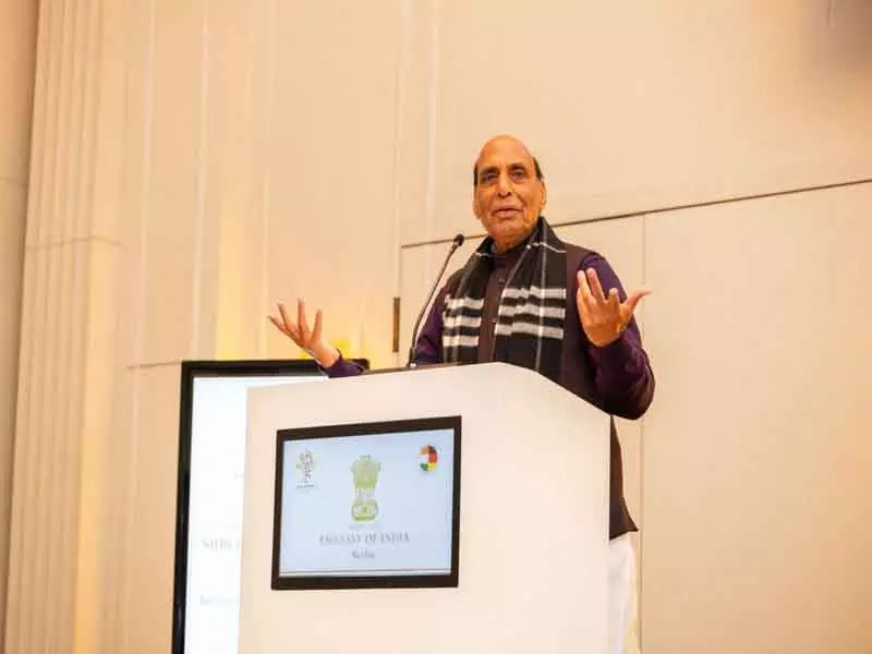 Germany को विश्व समुदाय में मजबूत पहचान मिली: डिफेंस मिनिस्टर Germany को विश्व समुदाय में मजबूत पहचान मिली: डिफेंस मिनिस्टर
