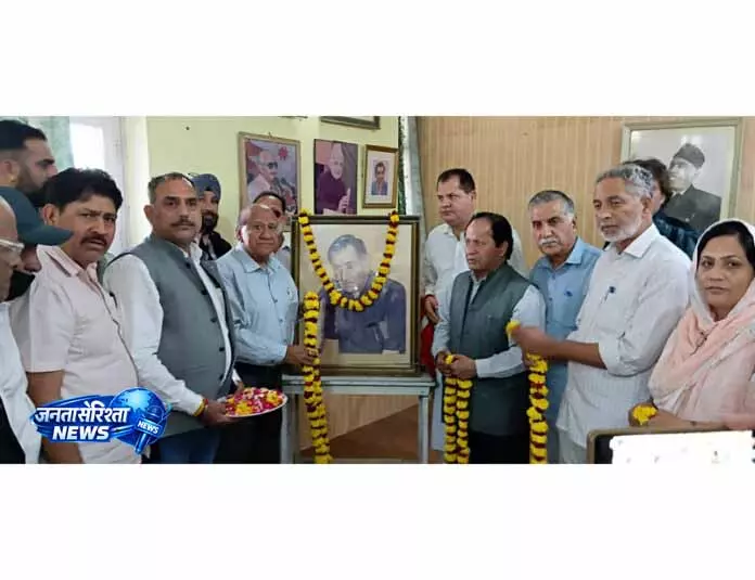 NC ने बोध राज बाली को 24वीं पुण्यतिथि पर श्रद्धांजलि दी NC ने बोध राज बाली को 24वीं पुण्यतिथि पर श्रद्धांजलि दी