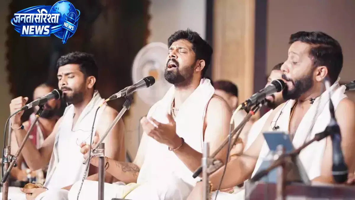 Kerala मंदिर का भजन ग्रुप को समर्थन, धार्मिक गीत प्रस्तुति पर विवाद Kerala मंदिर का भजन ग्रुप को समर्थन, धार्मिक गीत प्रस्तुति पर विवाद