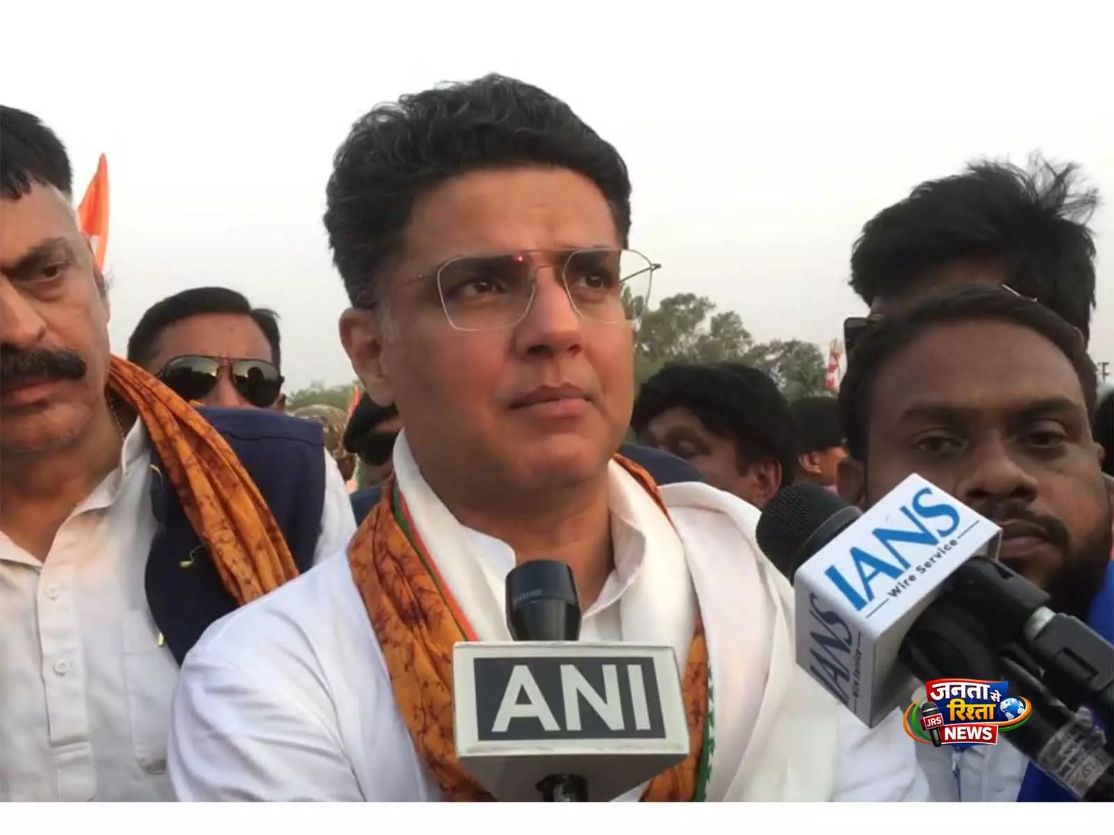 कांग्रेस नेता सचिन पायलट ने पश्चिम बंगाल का विकास करने में नाकाम रहने पर TMC और BJP पर साधा निशाना कांग्रेस नेता सचिन पायलट ने पश्चिम बंगाल का विकास करने में नाकाम रहने पर TMC और BJP पर साधा निशाना